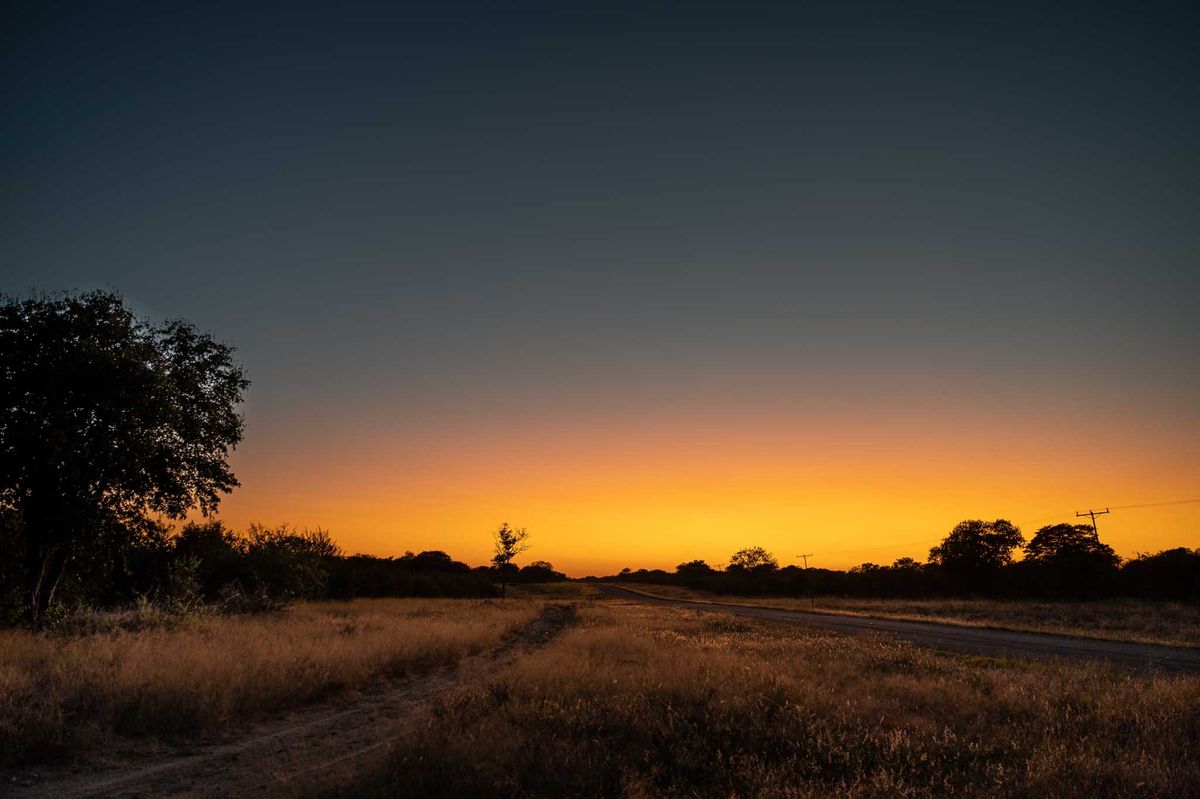 Auf dem Weg in den Chobe Nationalpark morgens um 6:00